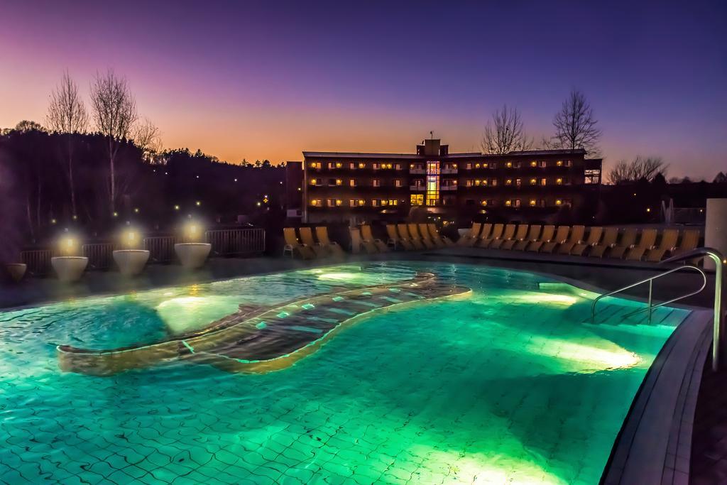 Thermenhotel Puchasplus 세게르바흐 외부 사진