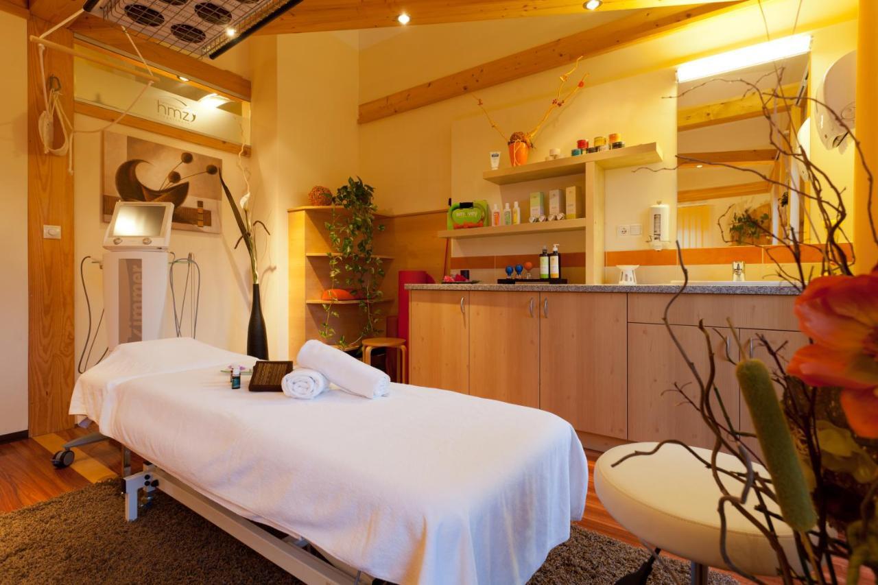 Thermenhotel Puchasplus 세게르바흐 외부 사진